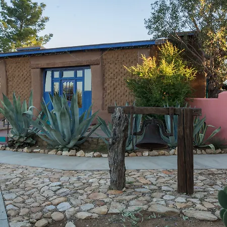 Rancho De La Osa Guest Ranch